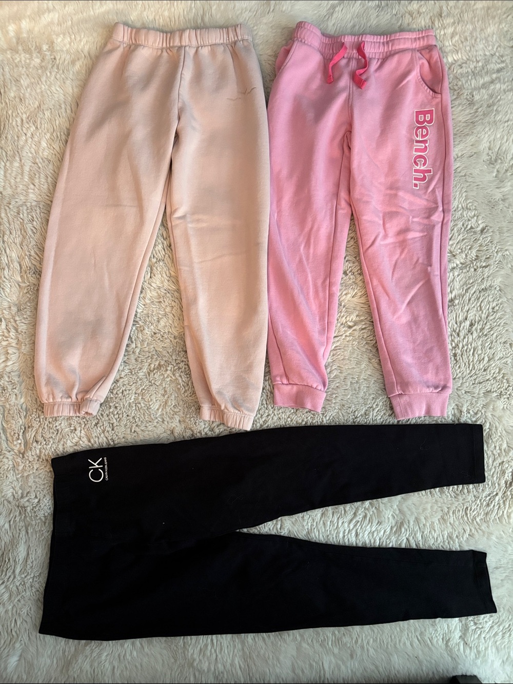 Girls joggers size 10/12 — Bench Pink, Lazypants Light Pink' Joggers, CK leggi